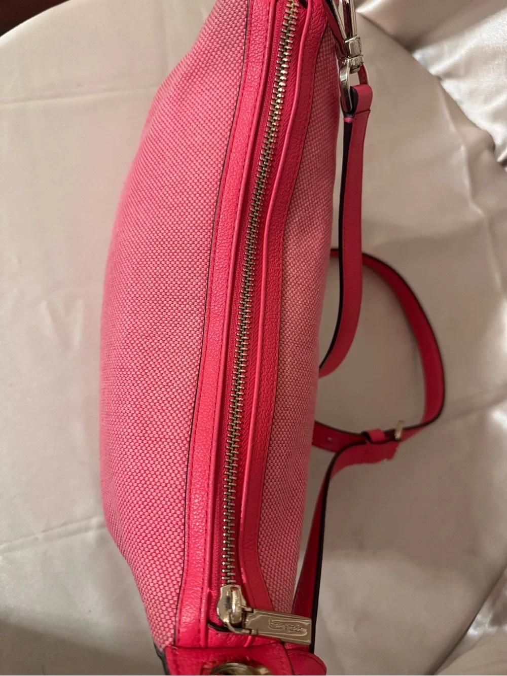 Kate Spade  Rosie in pink canvas crossbody bag